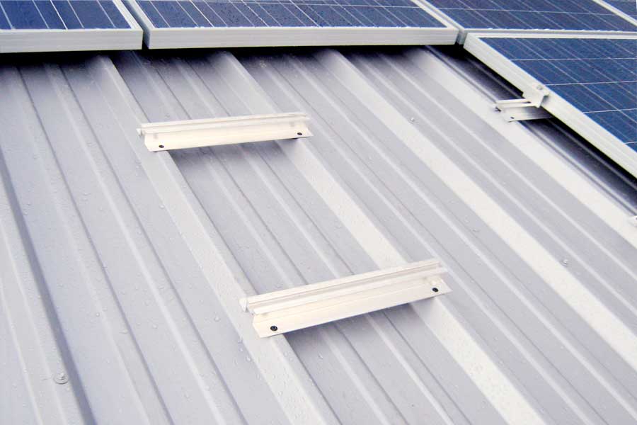 Stehfalz- und Kalzipklemmen PV-Montagesystem DICONAL®